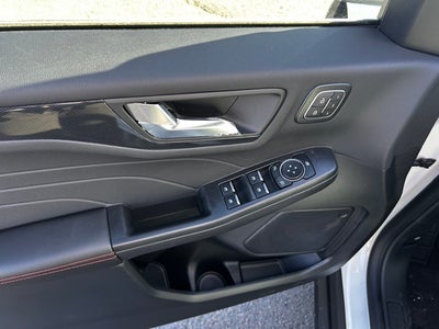 2026 Ford Escape Hybrid ST-Line Elite