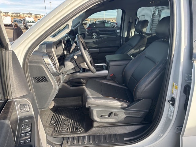 2025 Ford F-350SD Lariat