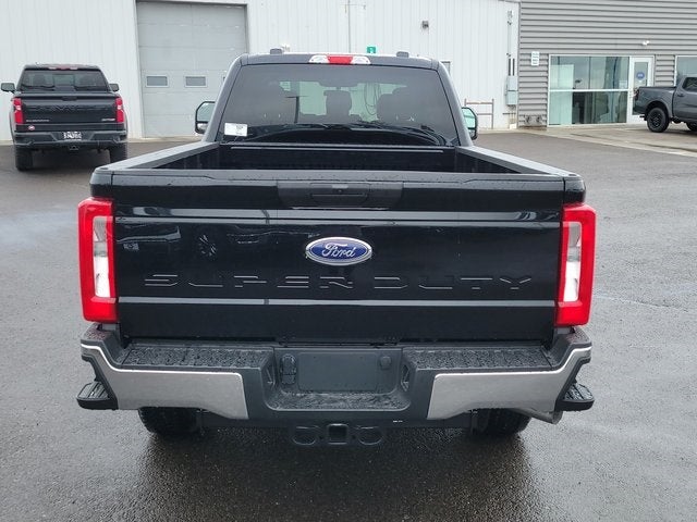 2025 Ford F-350SD XLT