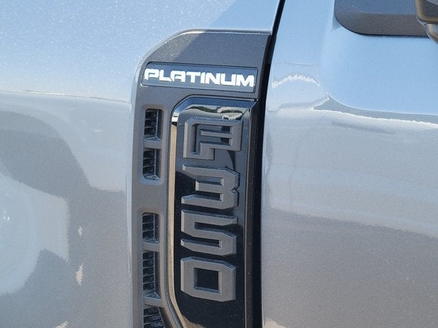 2025 Ford F-350SD Platinum