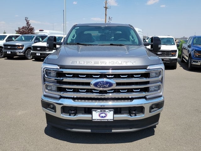 2025 Ford F-350SD Lariat