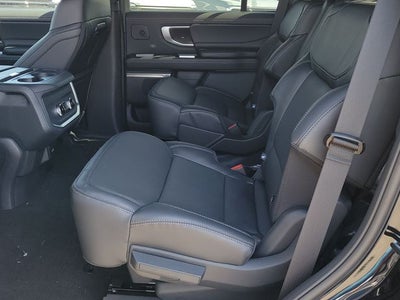 2026 Ford Expedition Platinum®