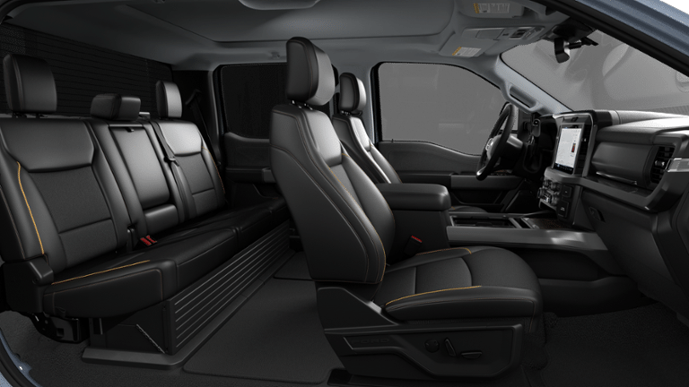 2027 Ford Super Duty F-350® Lariat®