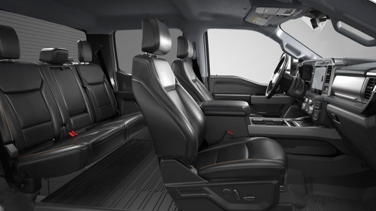 2026 Ford Super Duty F-350® Lariat®