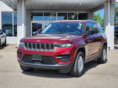 2023 Jeep Grand Cherokee Laredo 4x4
