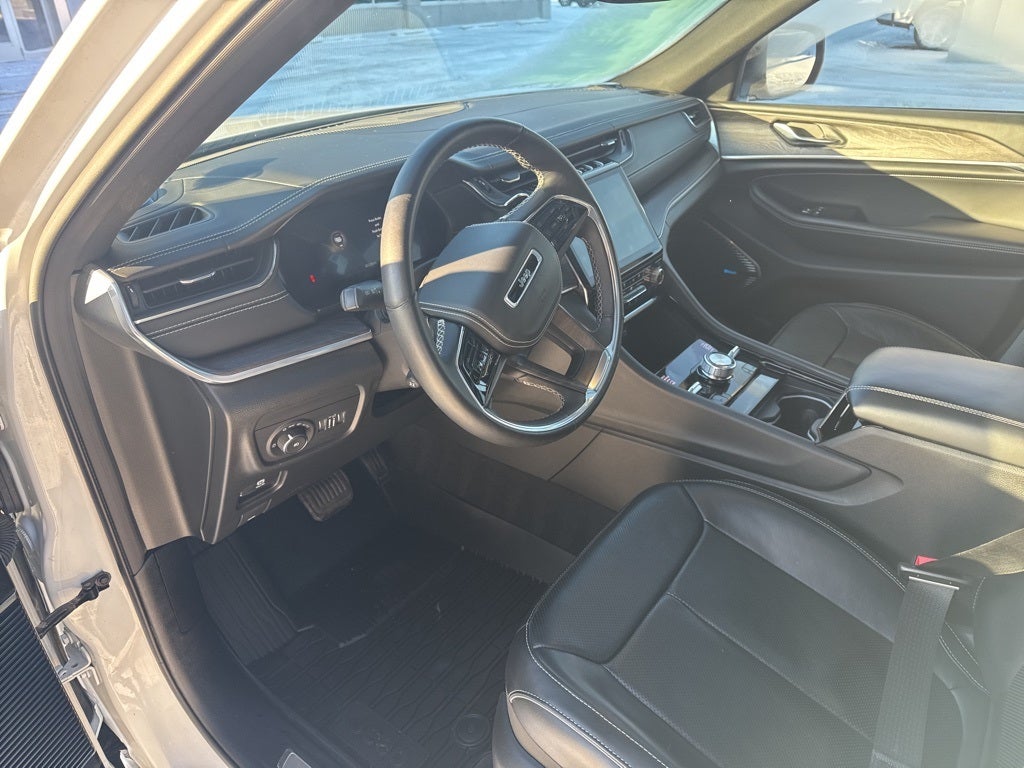 2022 Jeep Grand Cherokee Overland 4x4