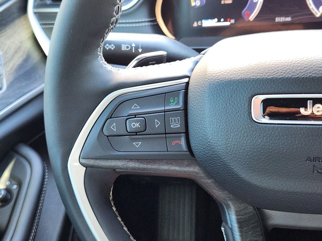 2025 Jeep Grand Cherokee L Limited 4x4