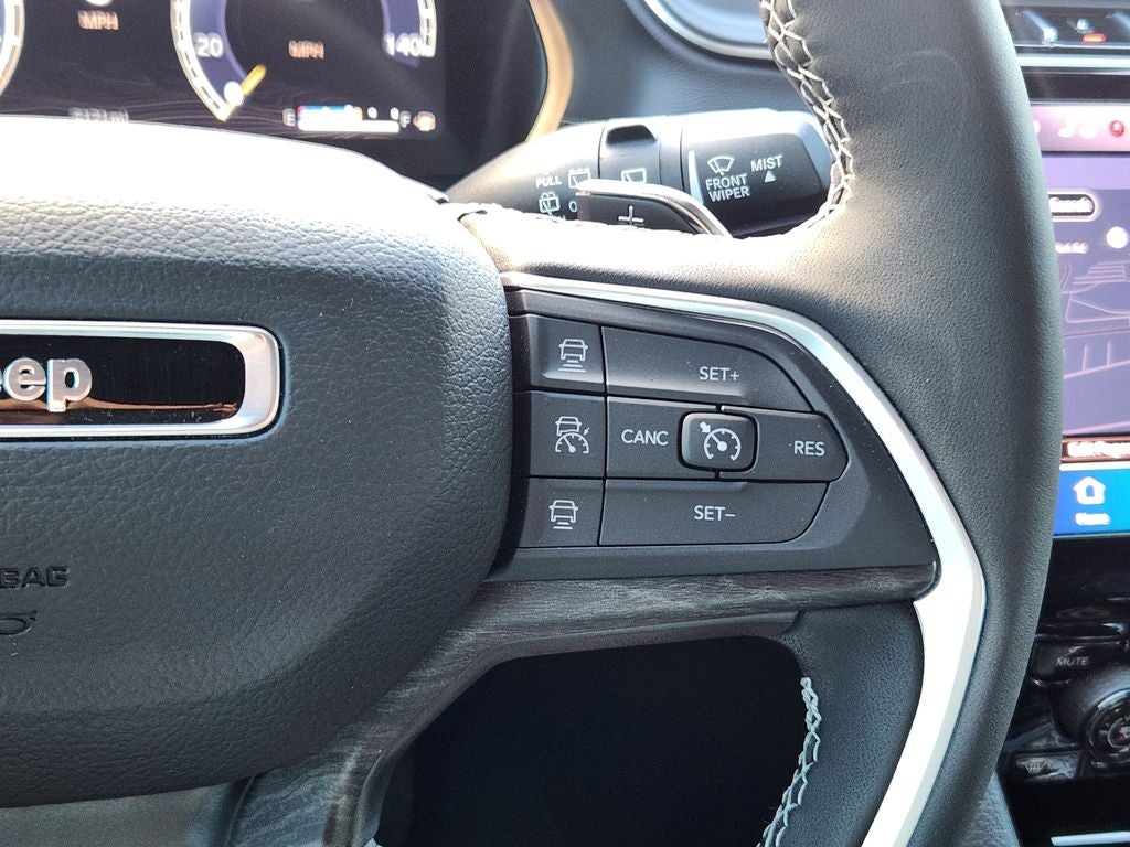2025 Jeep Grand Cherokee L Limited 4x4