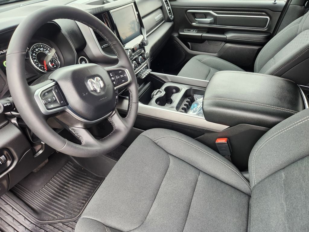 2025 RAM 1500 Big Horn Crew Cab 4x4 5'7' Box