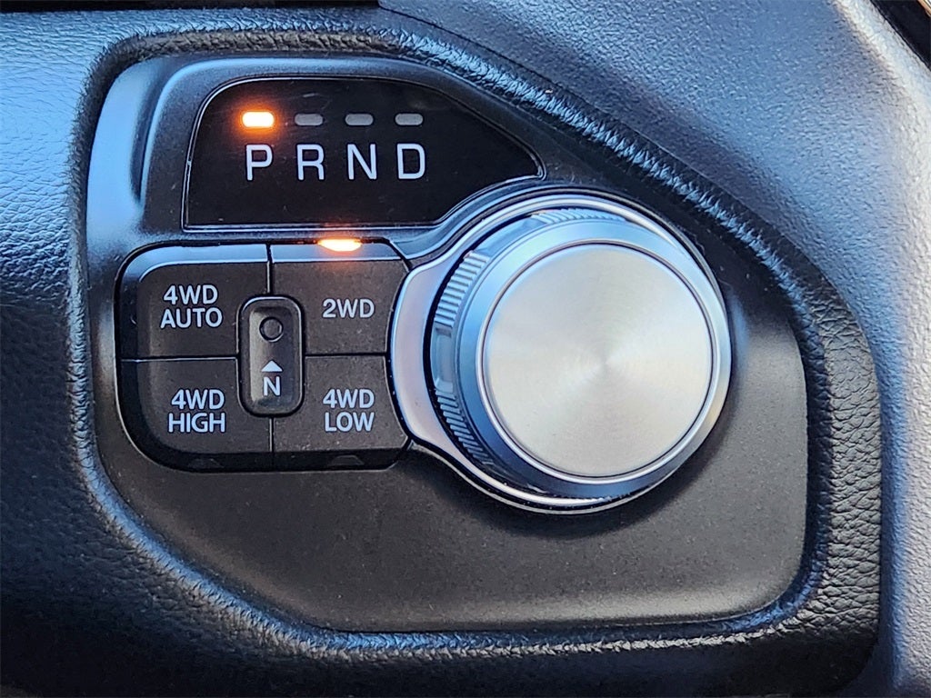 2023 RAM 1500 Laramie Crew Cab 4x4 5'7' Box