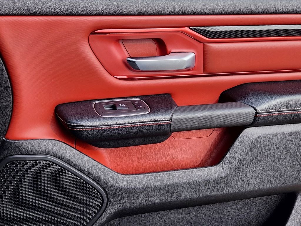 2019 RAM 1500 Rebel Crew Cab 4x4 5'7' Box