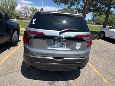 2023 GMC Acadia SLE