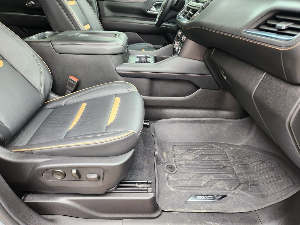 2024 GMC Yukon 4WD AT4