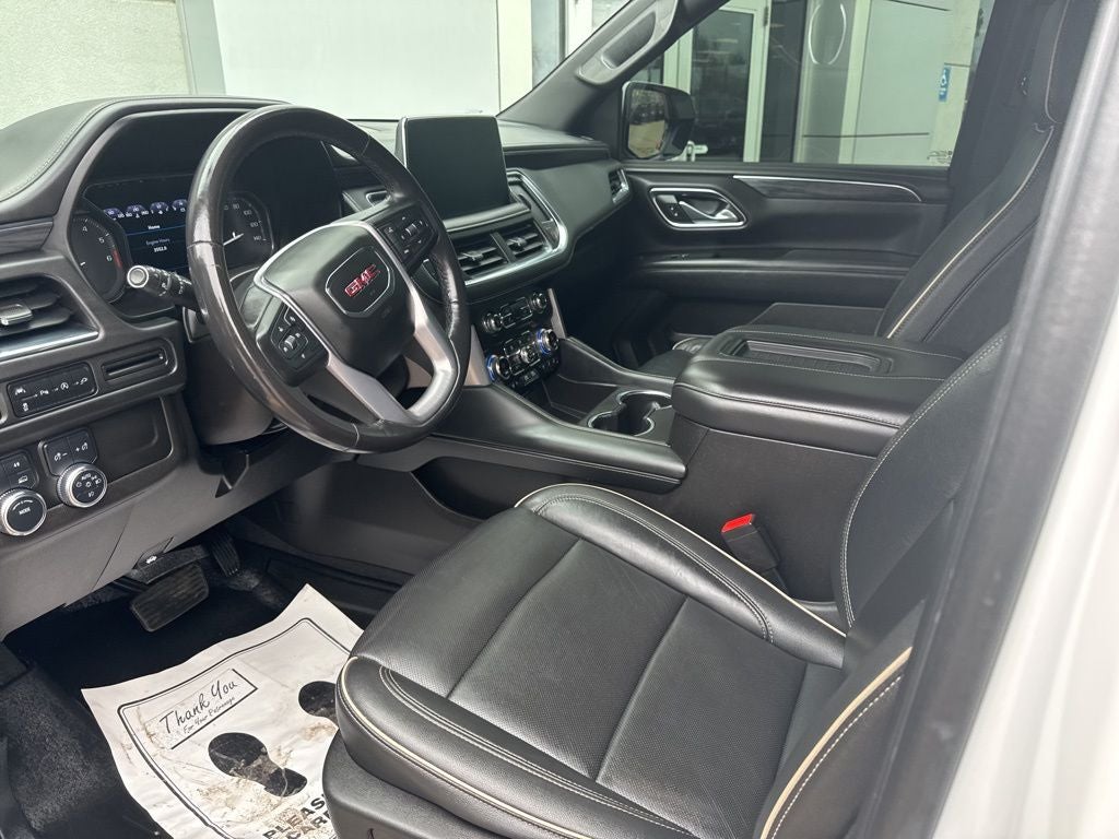 2021 GMC Yukon XL 4WD SLT