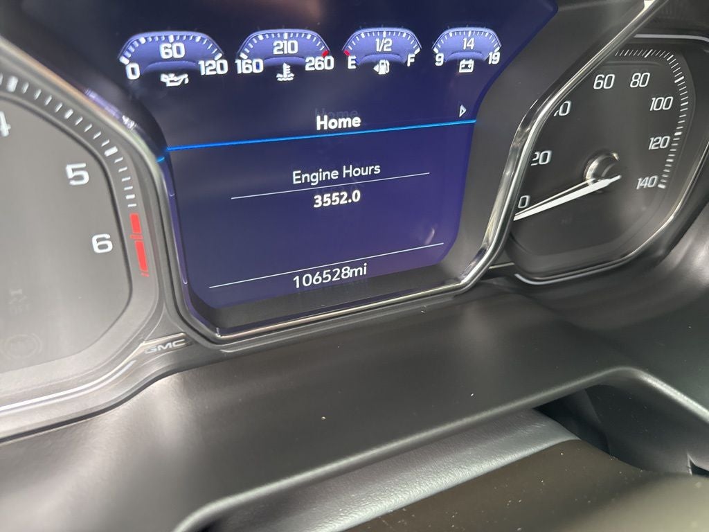 2021 GMC Yukon XL 4WD SLT