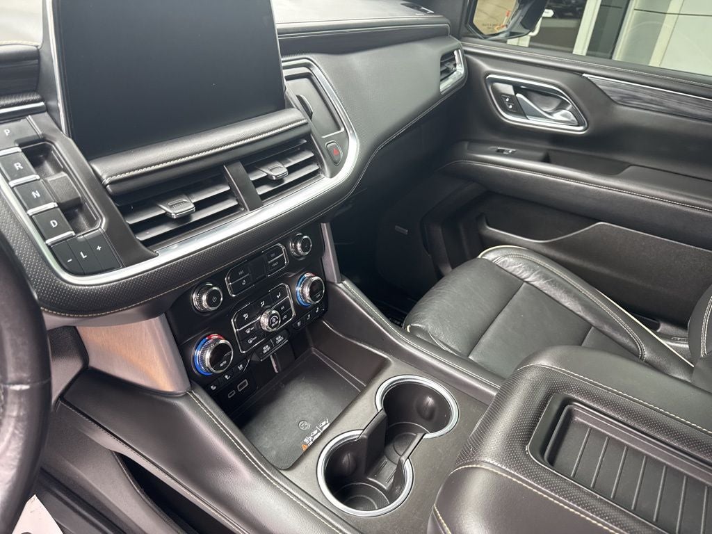 2021 GMC Yukon XL 4WD SLT