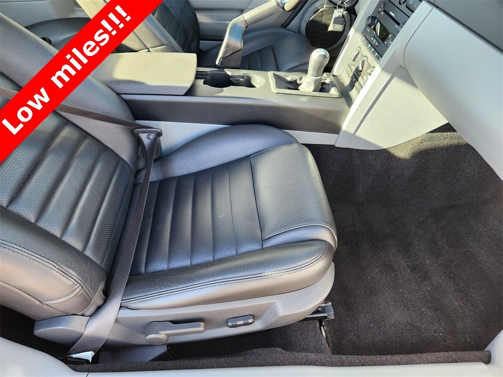 2007 Ford Mustang GT Deluxe