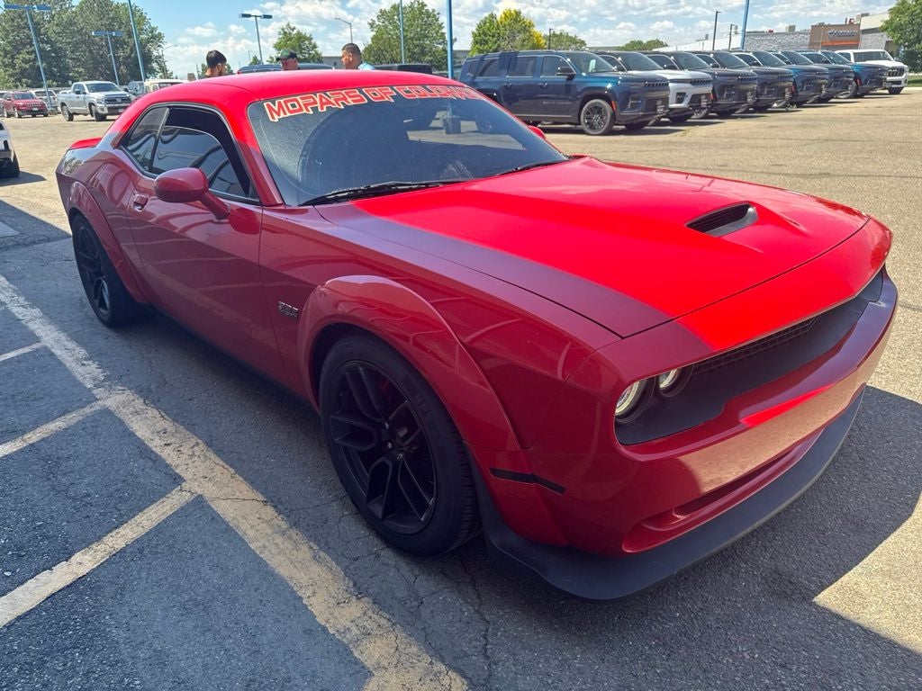2016 Dodge Challenger SRT 392