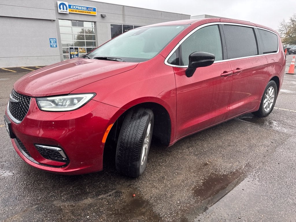 2025 Chrysler Pacifica