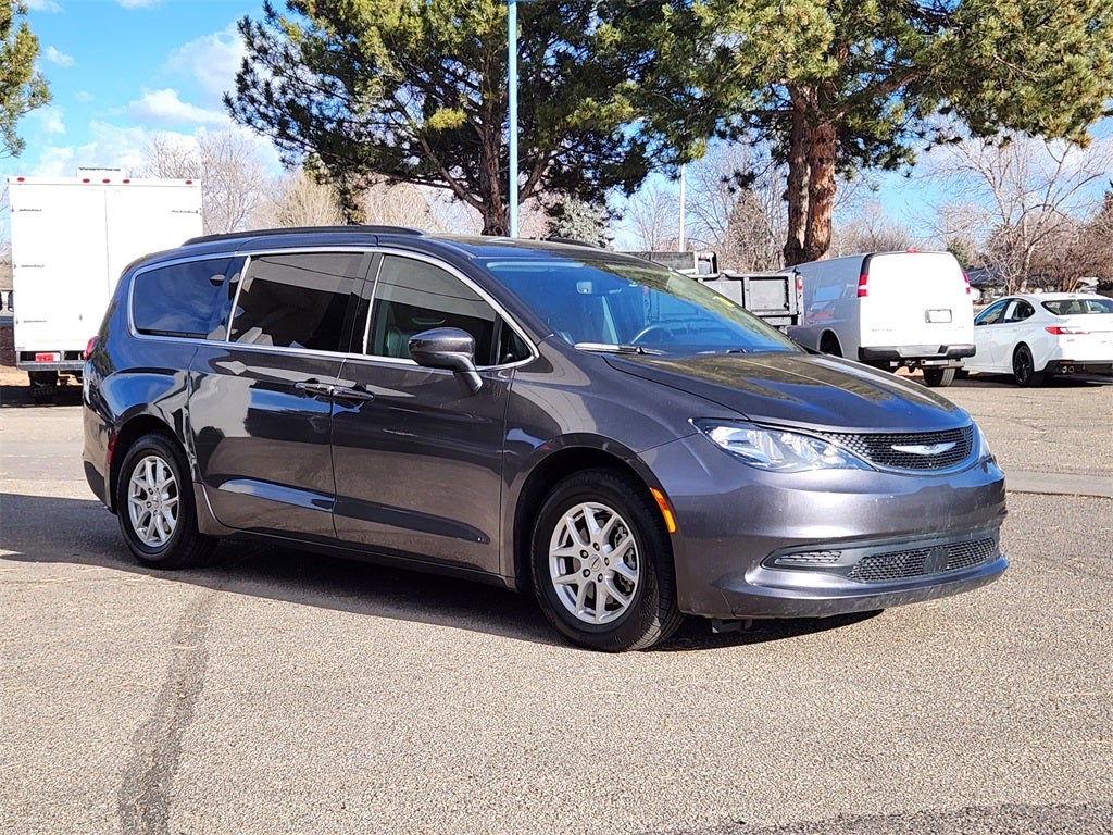 2021 Chrysler Voyager LXI