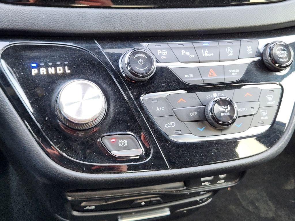 2020 Chrysler Pacifica 35th Anniversary Touring L Plus