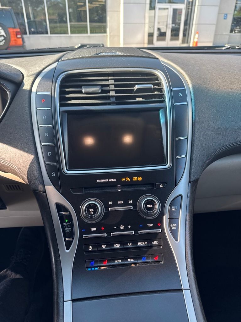 2019 Lincoln Nautilus Reserve