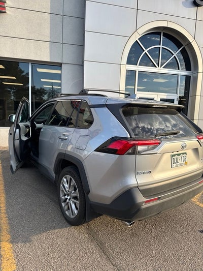 2024 Toyota Rav4 XLE Premium