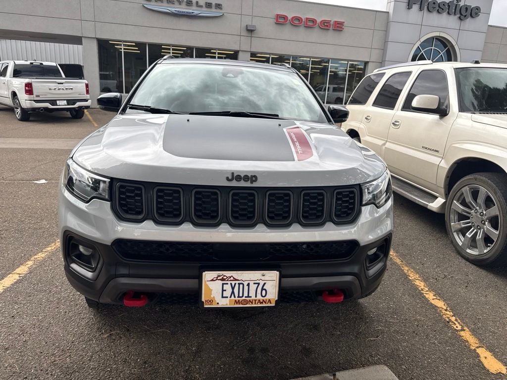 2025 Jeep Compass Trailhawk