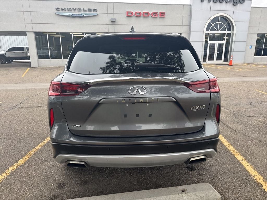 2022 INFINITI QX50 LUXE AWD