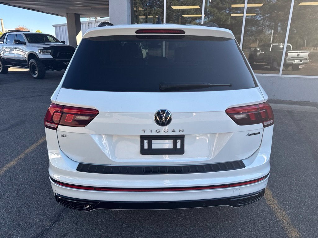 2024 Volkswagen Tiguan 2.0T SE R-Line Black