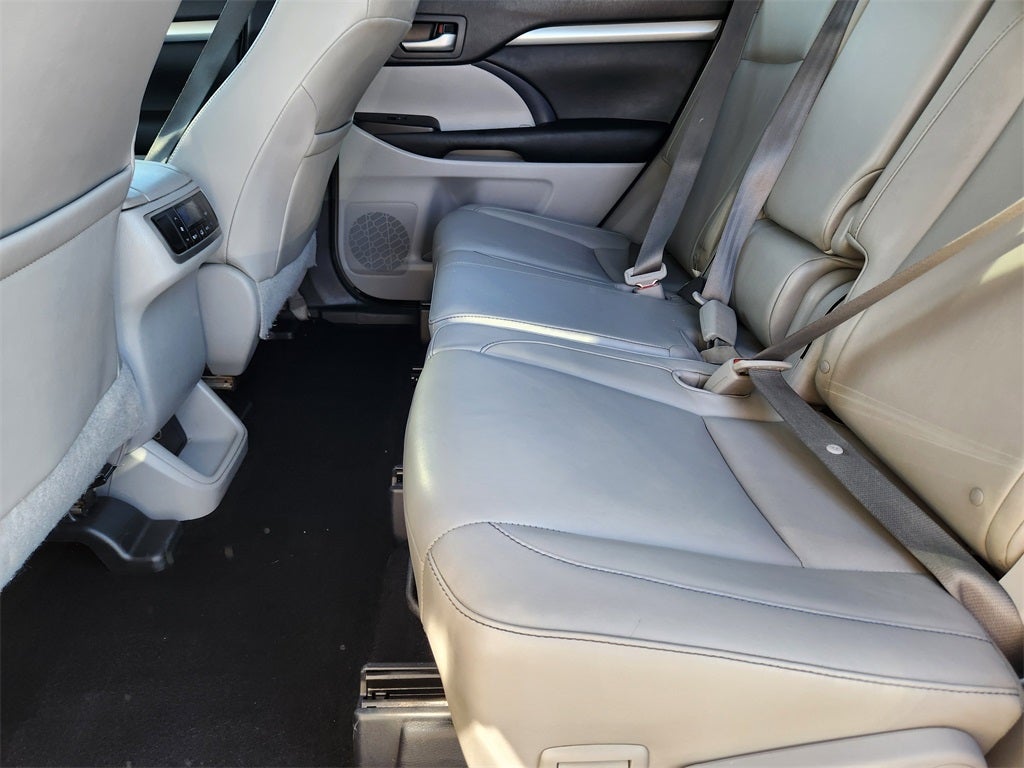 2015 Toyota Highlander XLE V6