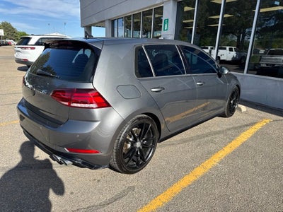 2019 Volkswagen Golf R 2.0T w/DCC & Navigation