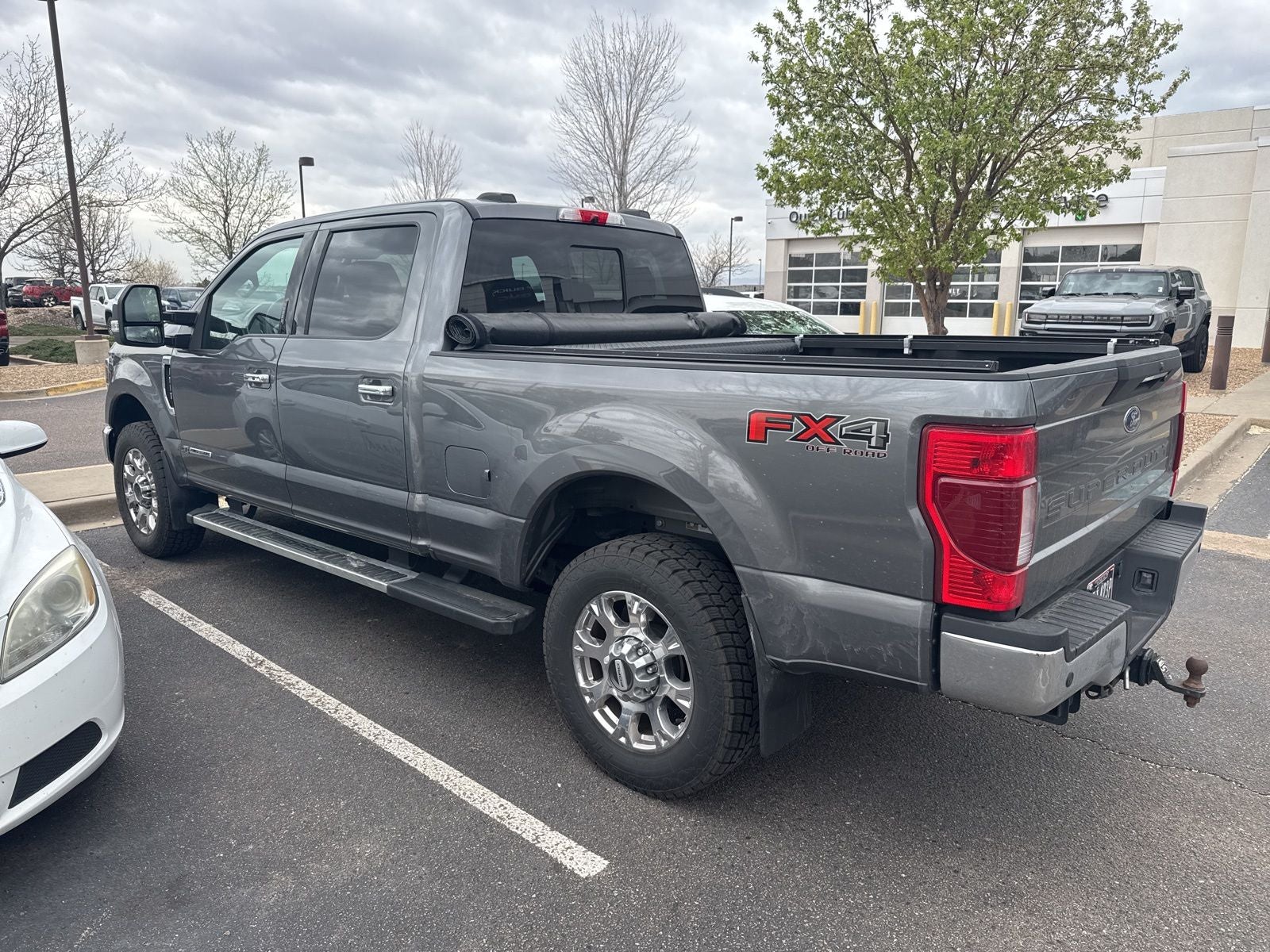 2022 Ford F-350SD Lariat