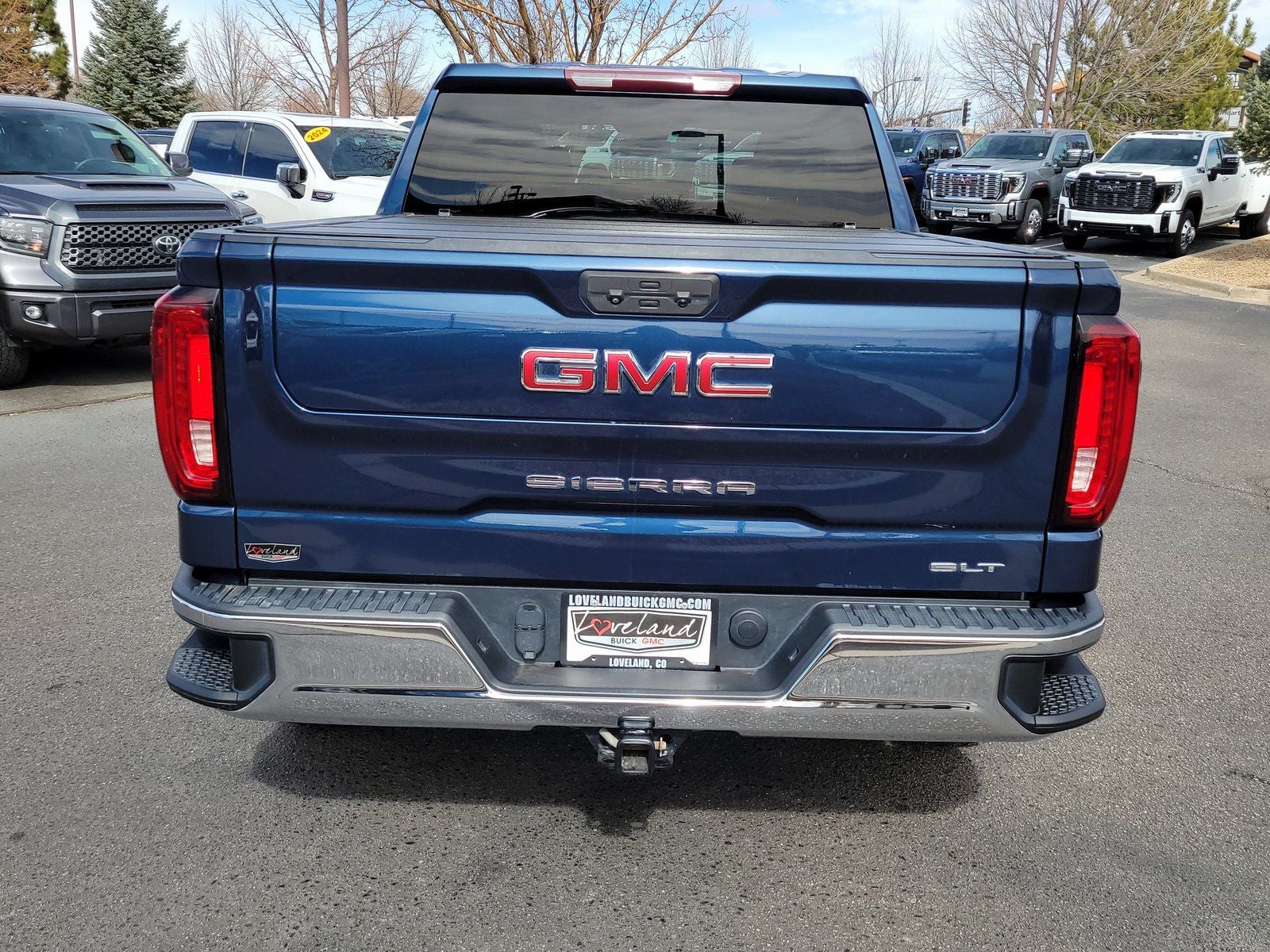 2022 GMC Sierra 1500 SLT