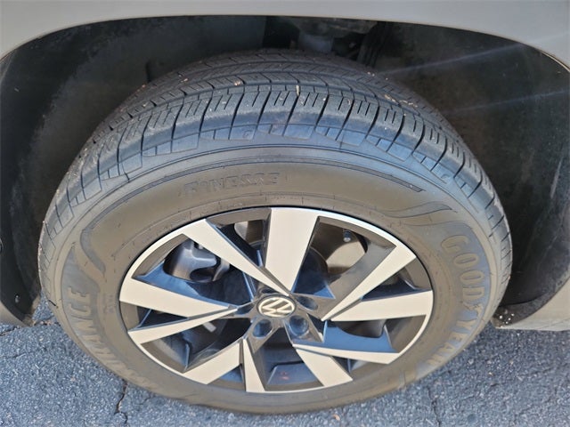 2023 Volkswagen Atlas Cross Sport 2.0T SE