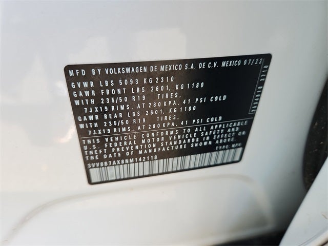 2022 Volkswagen Tiguan SE R-Line Black