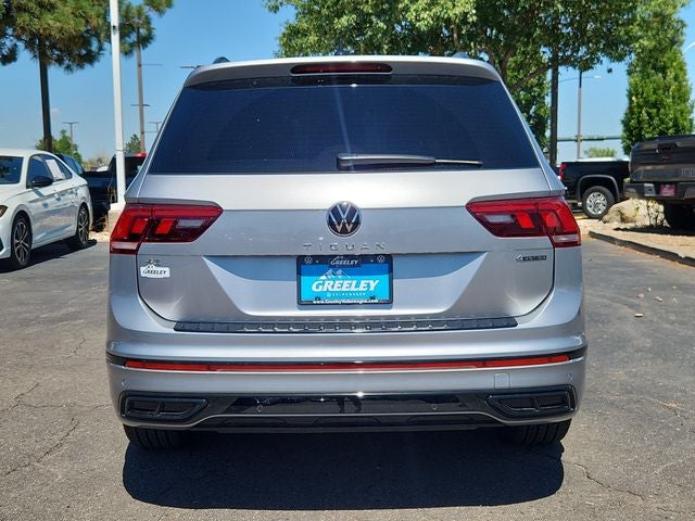 2024 Volkswagen Tiguan SE R-Line Black