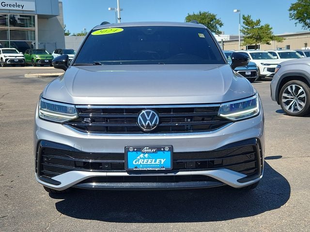 2024 Volkswagen Tiguan SE R-Line Black
