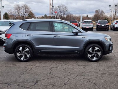 2024 Volkswagen Taos SE