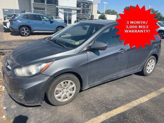 2012 Hyundai Accent 5-Door GS