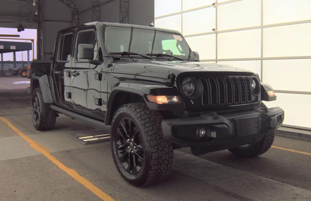 2024 Jeep Gladiator Nighthawk