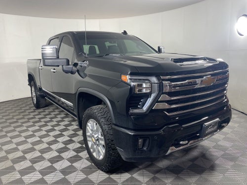2024 Chevrolet Silverado 2500HD 4WD Crew Cab Standard Bed High Country