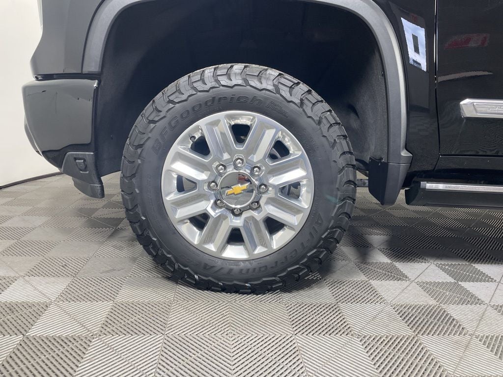 2024 Chevrolet Silverado 2500HD 4WD Crew Cab Standard Bed High Country