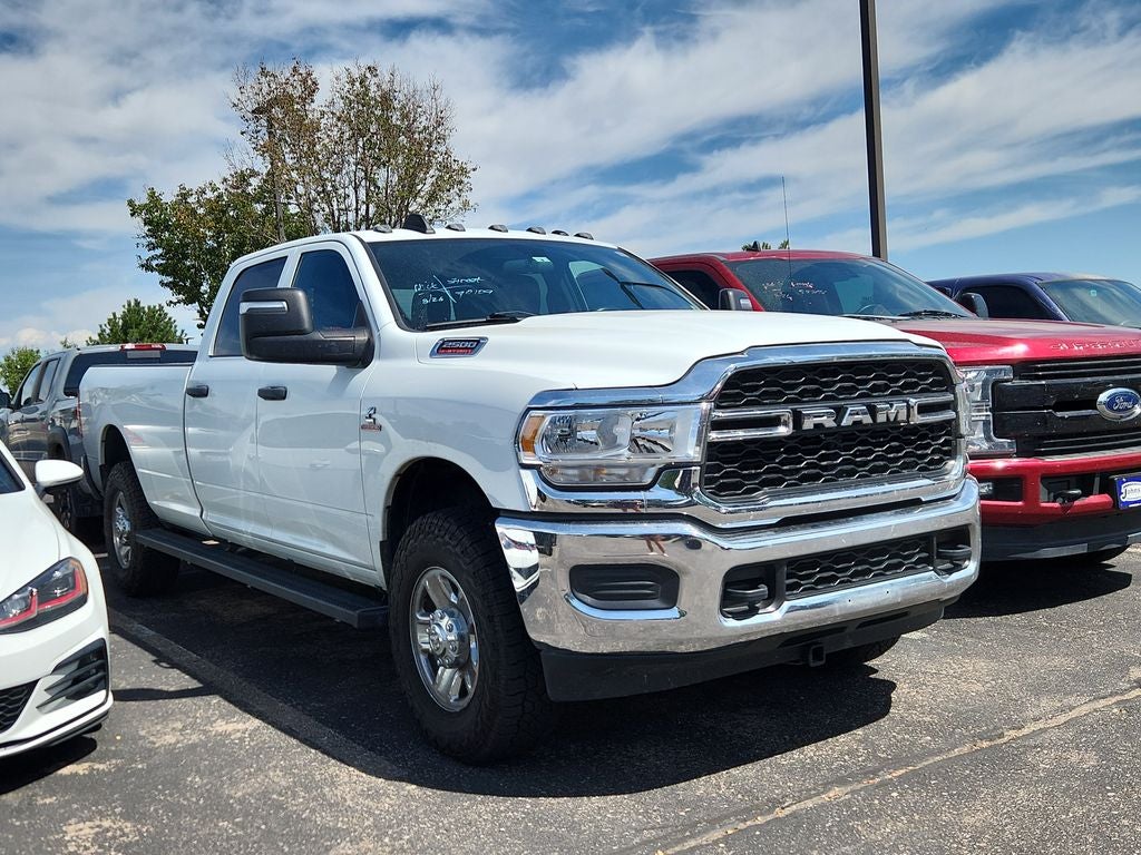 2023 RAM 2500 Tradesman Crew Cab 4x4 8' Box