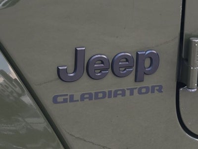 2022 Jeep Gladiator Sport