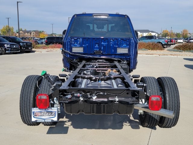 2027 Ford F-550 Platinum DRW