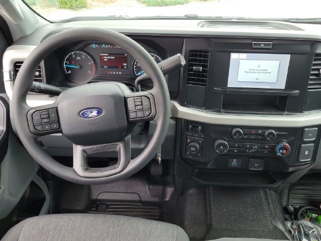2027 Ford F-350 XL