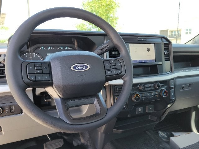 2026 Ford F-600SD XL