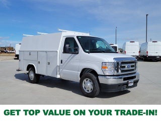 2025 Ford E-350SD