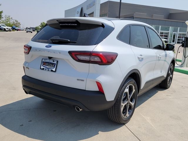 2026 Ford Escape Hybrid ST-Line Select